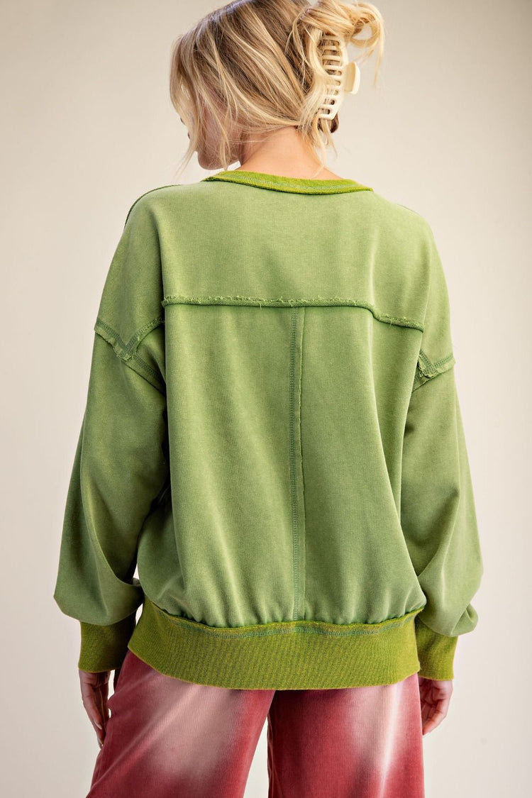 GRASS GREEN GAME DAY PATCH FRONT WASHED TERRY PULLOVER