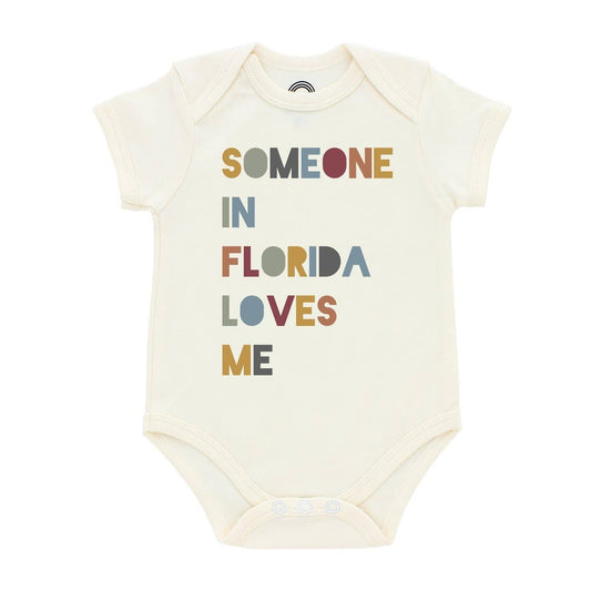Someone in FL Loves Me Florida Baby Gift Cotton Onesie: 0-3M