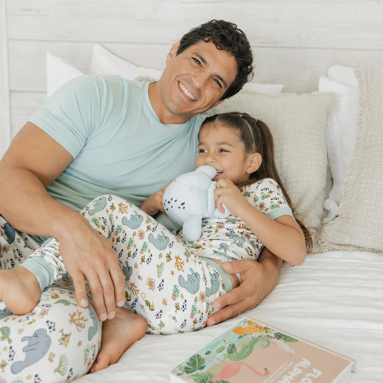 Manatee Two-Piece Bamboo Short Sleeve Pajama Set- White/Multi