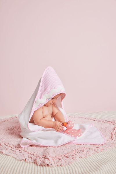 Pink Ric-Rac Hooded Towel