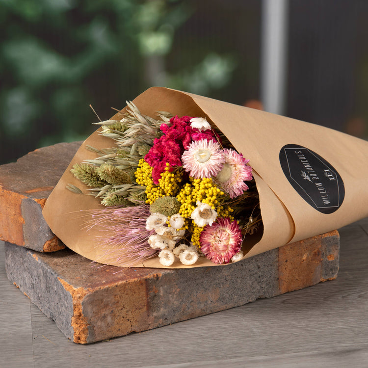 Mixed Dried Bouquet - All Year -Natural, Pink, White, Yellow
