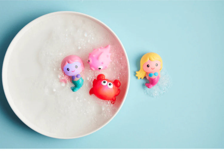 Mermaid Light-Up Bath Toy Set