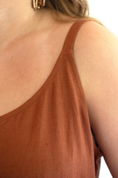Adjustable Strap Flowy Jumper with Button Detail / Cinnamon